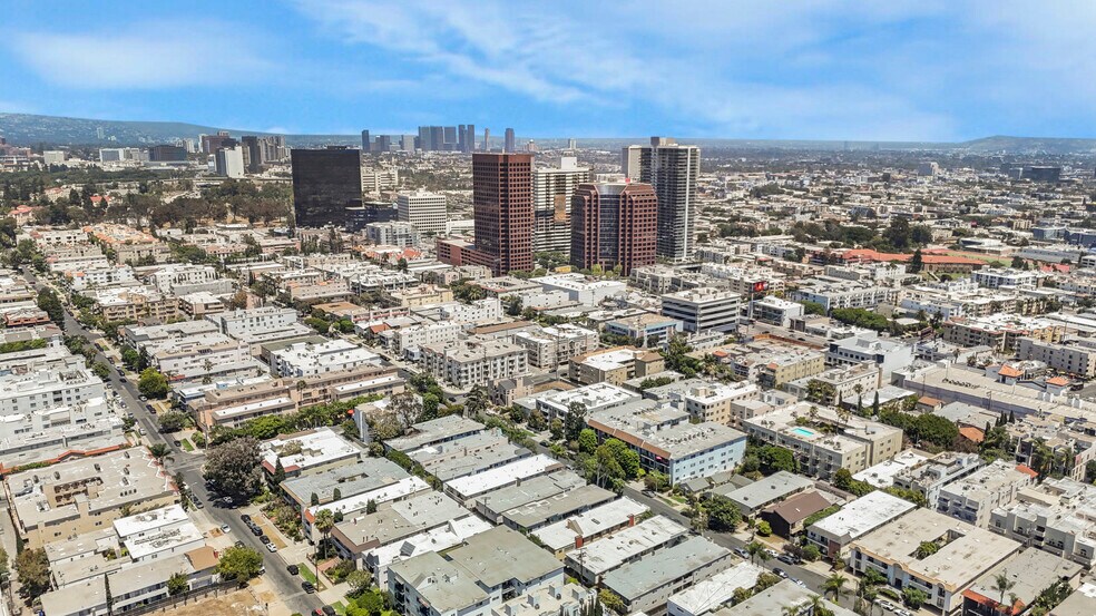More Photos Of 11943 Kiowa Ave, Los Angeles Apartments For Sale