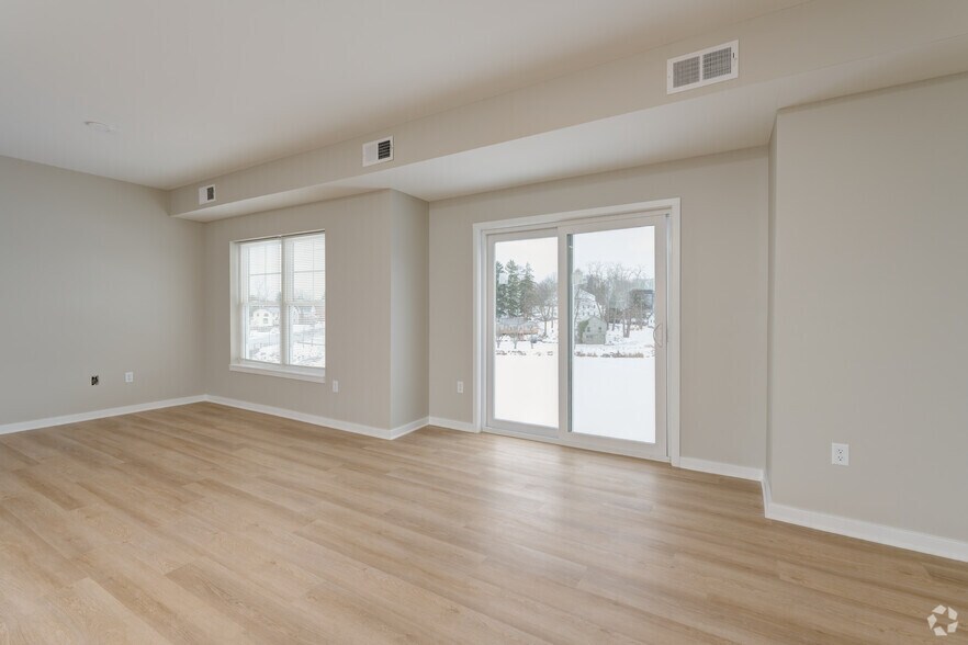 More Photos Of 32 Buffalo St, Churchville Apartments For Sale