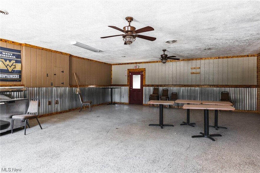 More Photos Of 2080 Harris Hwy, Washington Convenience Store For Sale