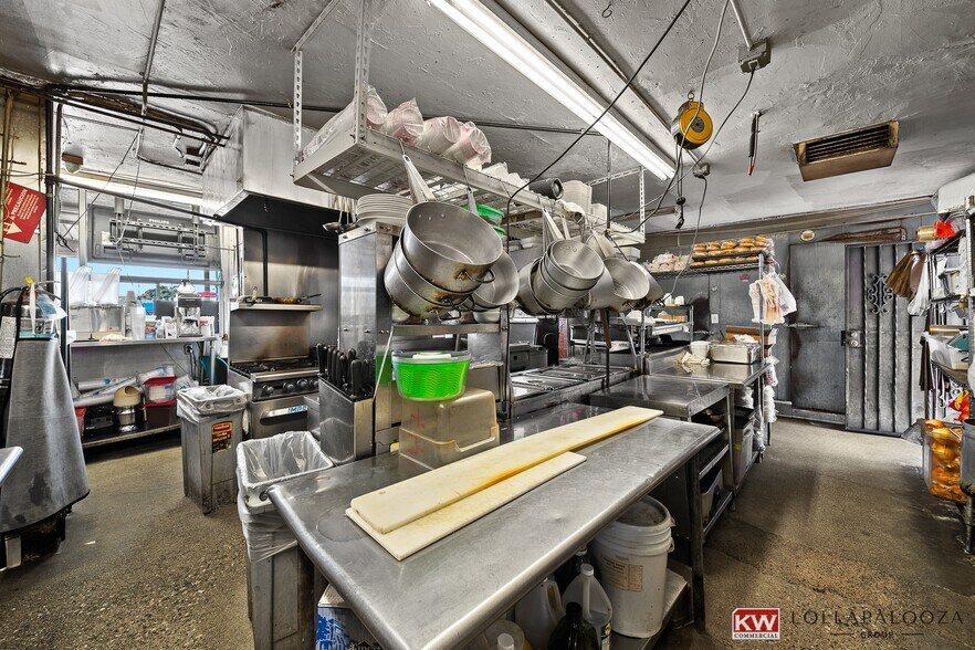 More Photos Of 14604 Pacific Ave, Baldwin Park Restaurant For Sale