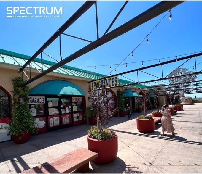 More Photos Of 13730-13790 Foothill Blvd, Sylmar Unknown For Lease