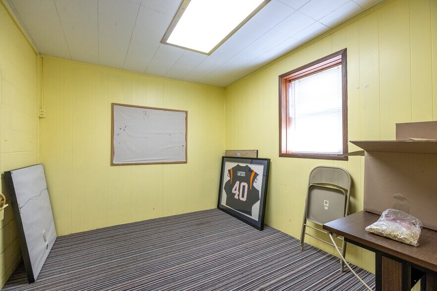 More Photos Of 420 E Pike St, Kirklin Religious Facility For Sale
