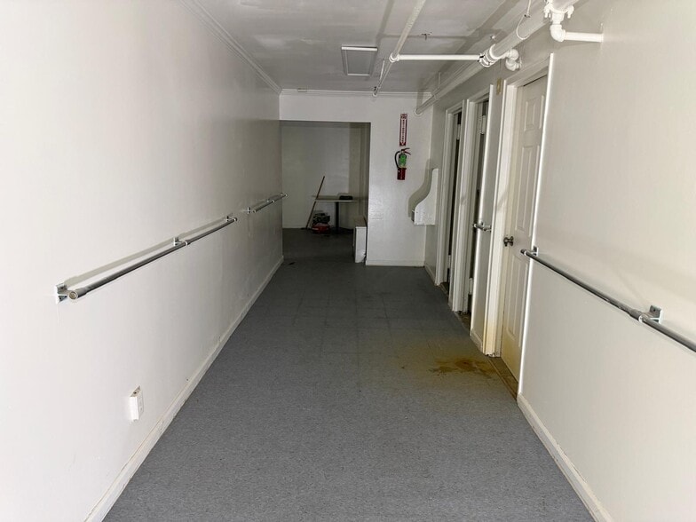 More Photos Of 184 S Pascack Rd, Nanuet Healthcare For Sale