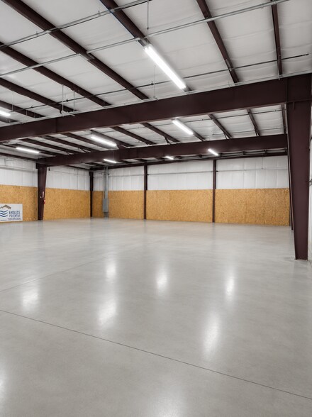 More Photos Of 6221 Monticello Rd, Columbia Warehouse For Lease