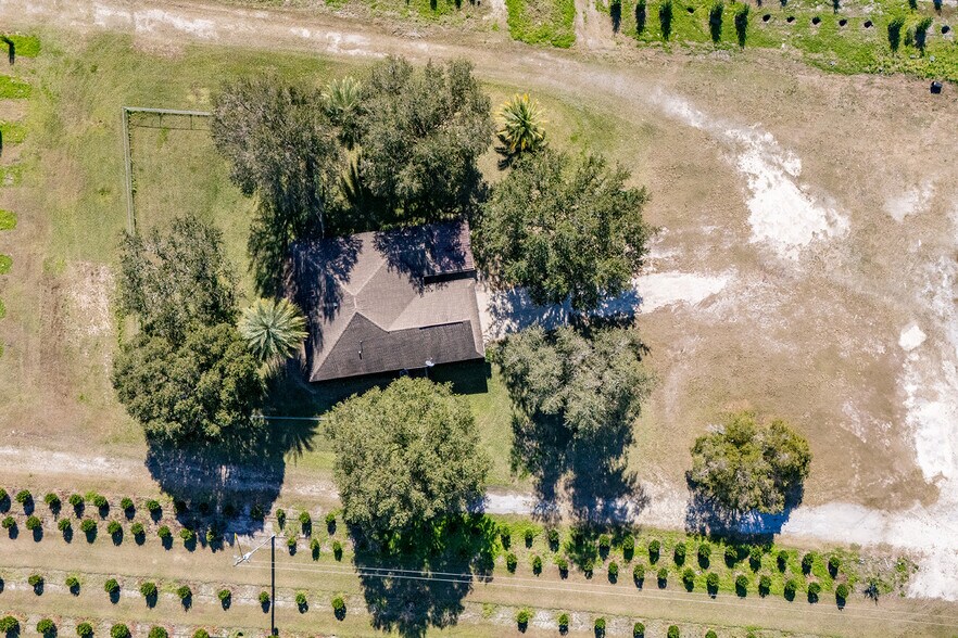 More Photos Of 16385 NW 112th Ct, Reddick Specialty For Sale