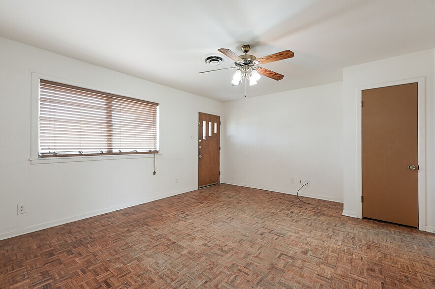 More Photos Of 3907 College Main St, Bryan Land For Sale