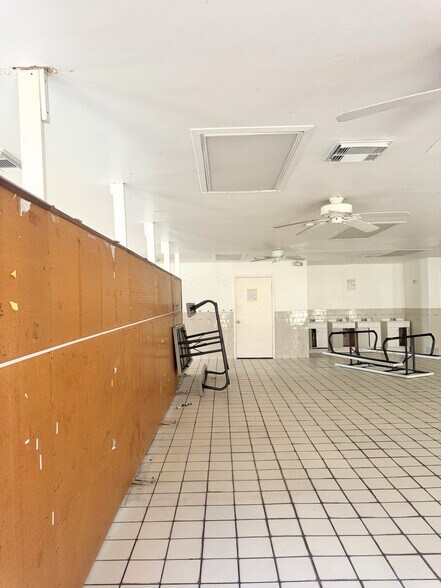 More Photos Of 807 Peakwood Dr, Houston Daycare Center For Sale