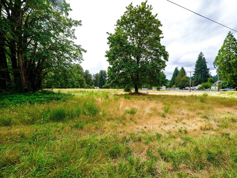 More Photos Of 283 S Main St, Falls City Industrial For Sale