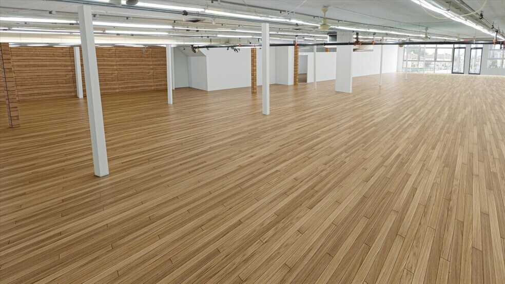 More Photos Of 14 Front St, Greenport Freestanding For Lease