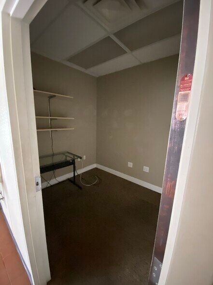 More Photos Of 150 Athens Hwy, Loganville Storefront For Lease