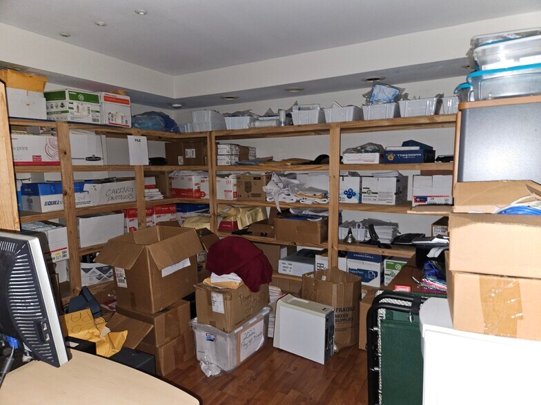 More Photos Of 6187 NW 167th St, Miami Lakes Office For Sale