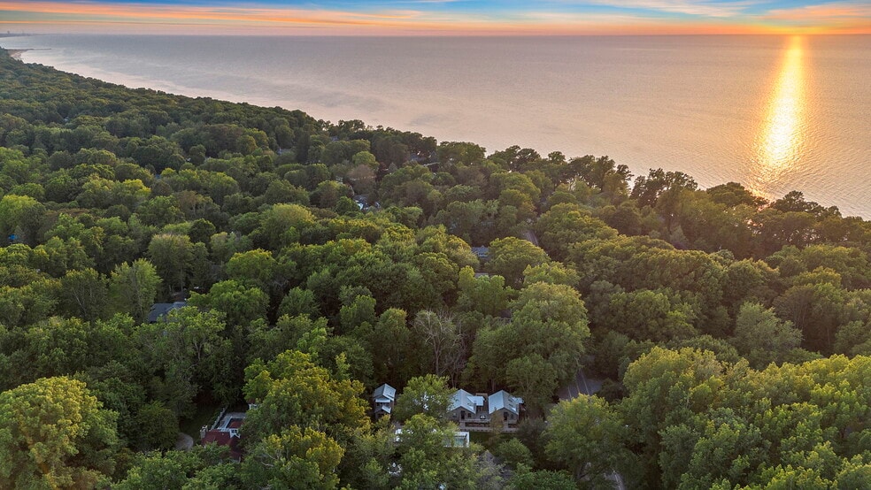 More Photos Of , Union Pier Multifamily For Sale
