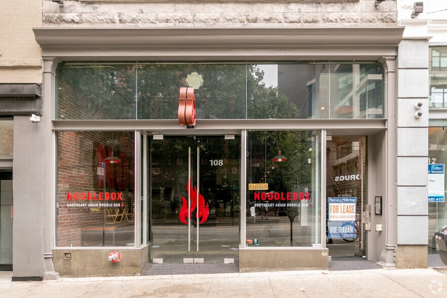 More Photos Of 108-110 W Hastings St, Vancouver Storefront Retail Office For Sale