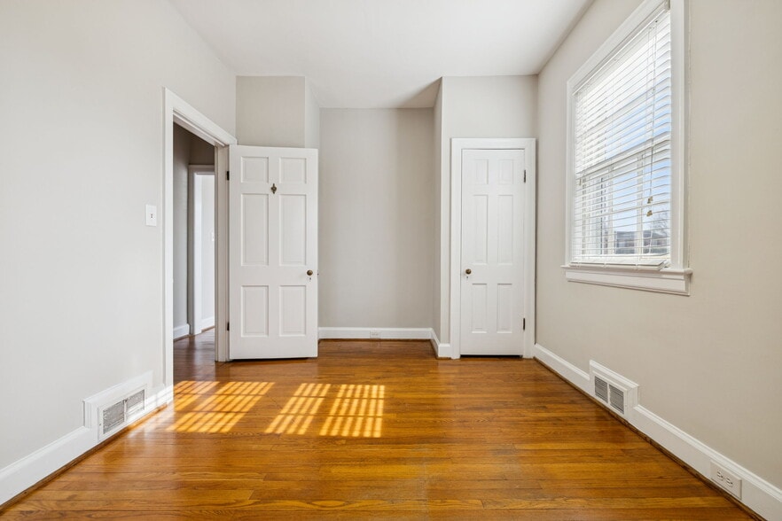 More Photos Of 502 Hazelwood Dr, Smyrna Loft Creative Space For Lease