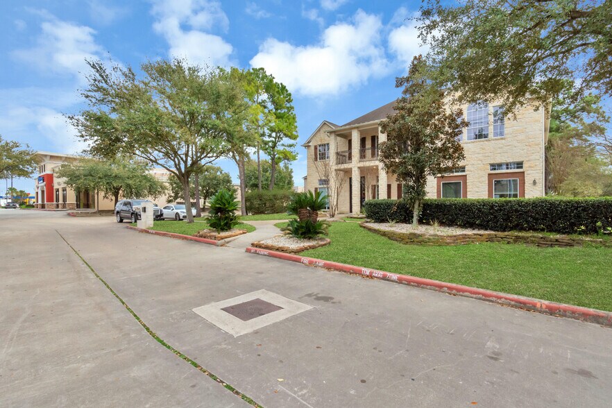 More Photos Of 8125 N Sam Houston Pky W, Houston Medical For Sale