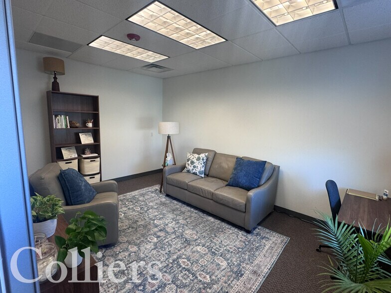 More Photos Of 2273 E Gala St, Meridian Office For Sale