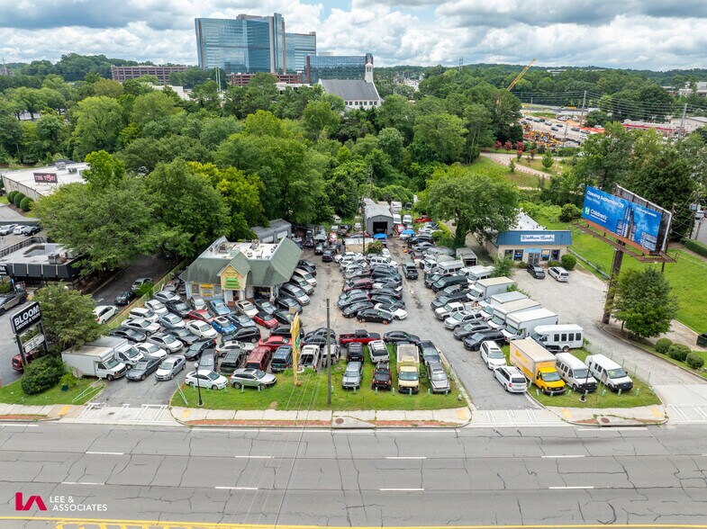 More Photos Of 2991 Buford Hwy NE, Atlanta Auto Dealership For Sale