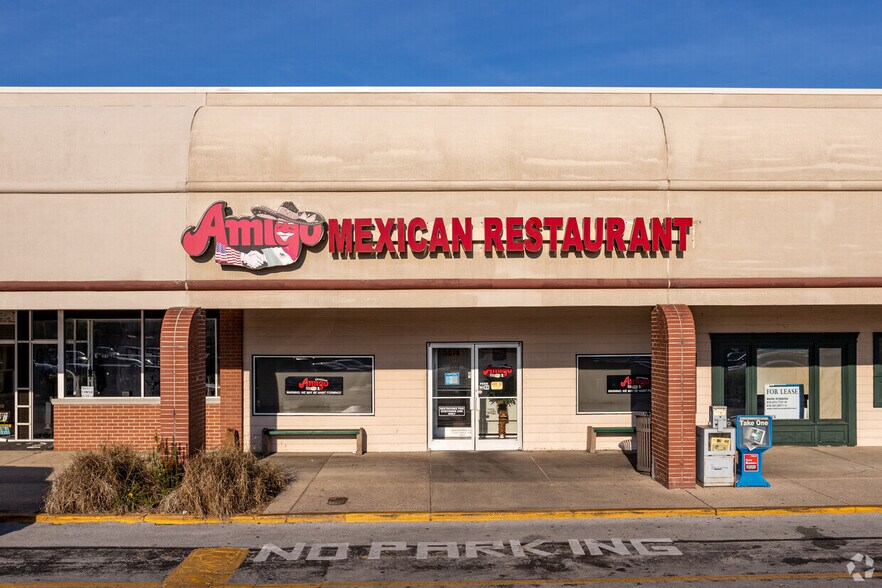 More Photos Of 5810-5900 Brainerd Rd, Chattanooga Unknown For Lease