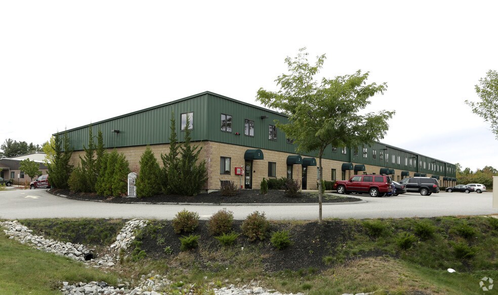 More Photos Of 30 Henniker St, Concord Warehouse For Lease