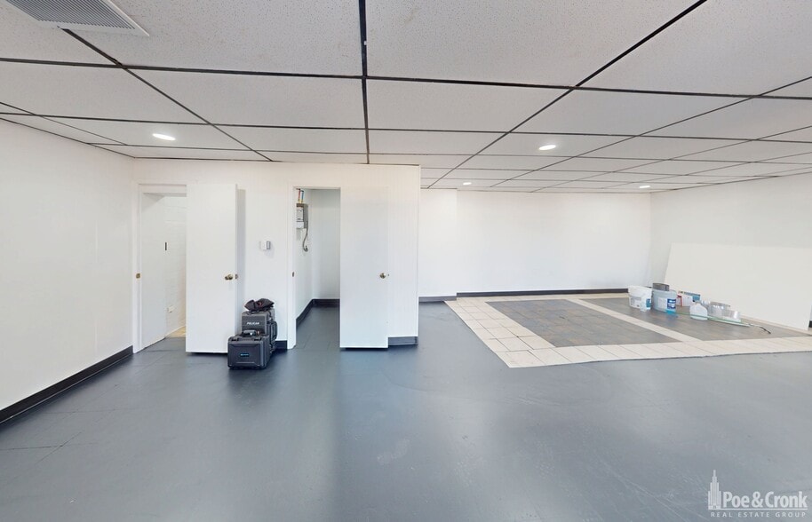 More Photos Of 417 Campbell Ave SE, Roanoke General Retail For Lease