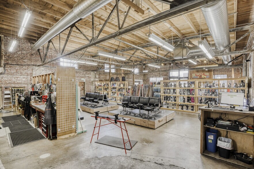 More Photos Of 860 Broadway, Denver Storefront For Sale