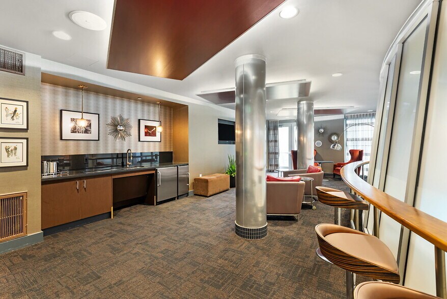 More Photos Of 5200 Wilshire Blvd, Los Angeles Apartments For Lease