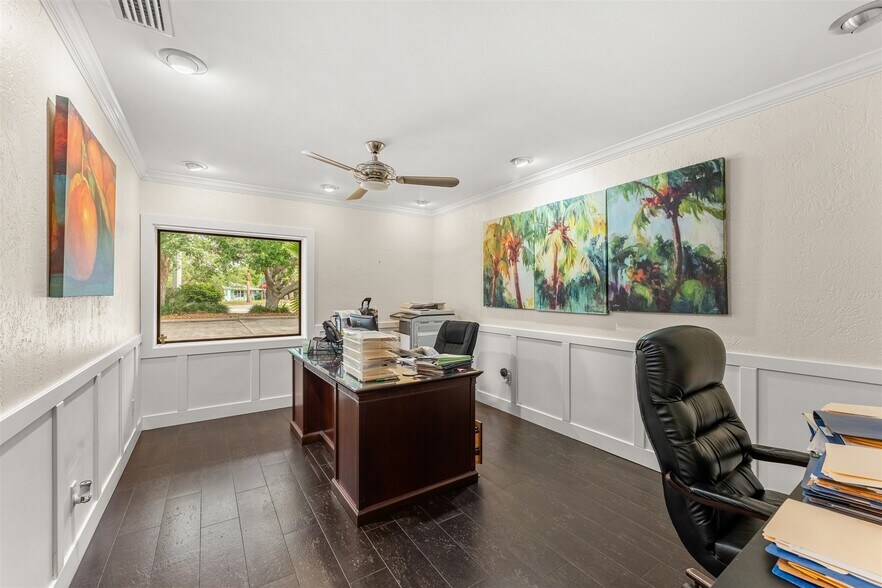 More Photos Of 525 N Harbor City Blvd, Melbourne Office For Sale