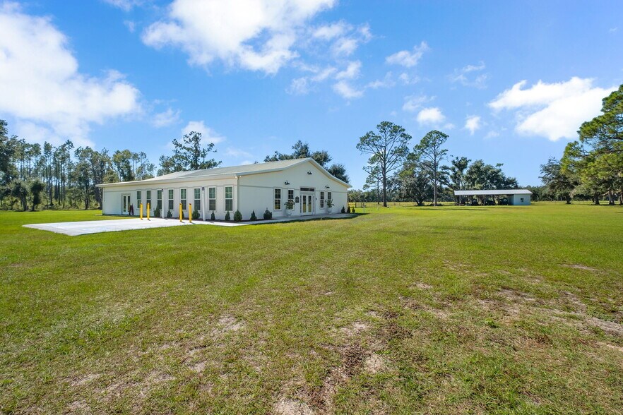 More Photos Of 4004 Golf Course Rd, Perry Lodge Meeting Hall For Sale