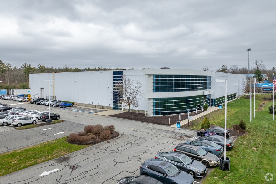 Primary Photo Of 350 Revolutionary Dr, Taunton Warehouse For Lease