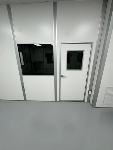 More Photos Of 190 E San Antonio Dr, King City Industrial For Sale