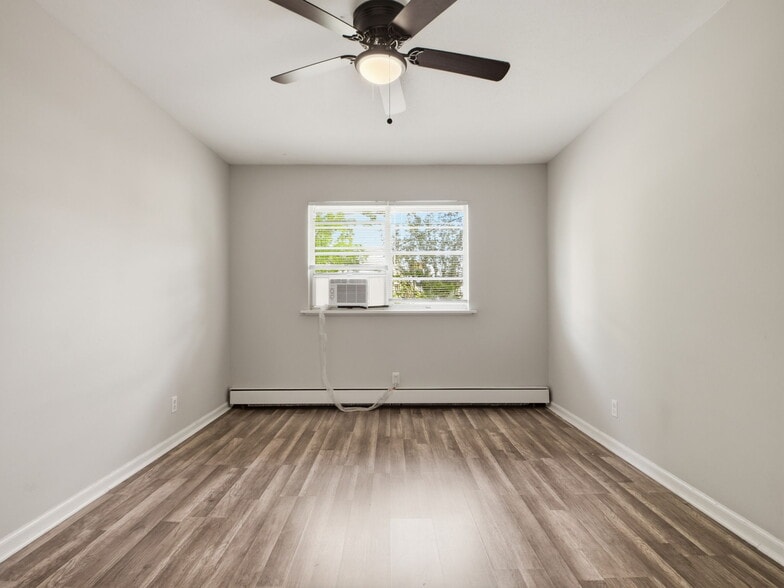 More Photos Of 306 N Jackson St, Salisbury Apartments For Sale