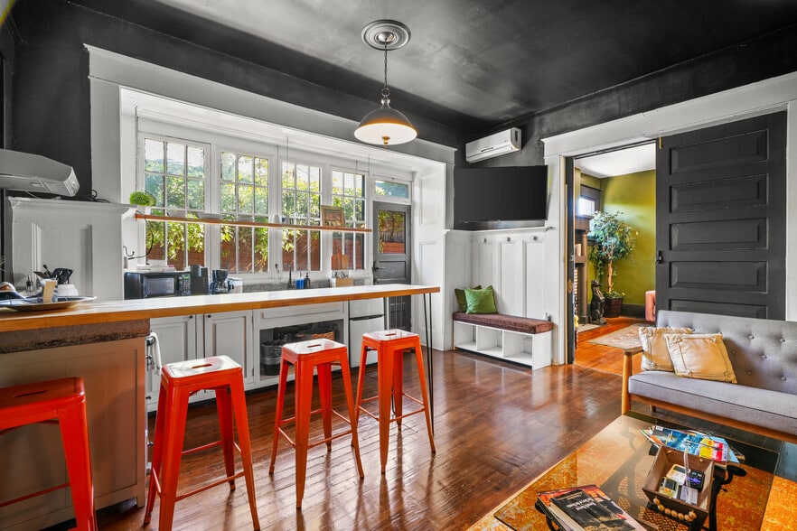 More Photos Of 1137 Arizona Ave, El Paso Apartments For Sale