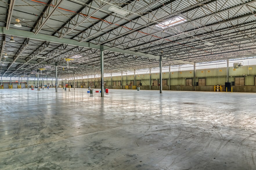 More Photos Of 1870 Highway 22 W, Alexander City Warehouse For Lease