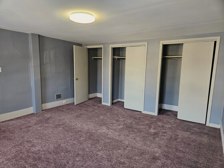 More Photos Of 464 Main St, New Milford Storefront Retail Office For Sale