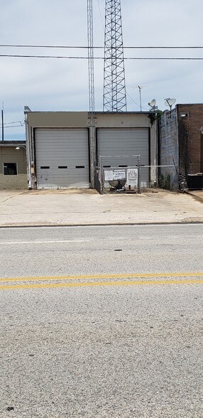 More Photos Of 148 Ed Wall St, Tenaha Showroom For Sale