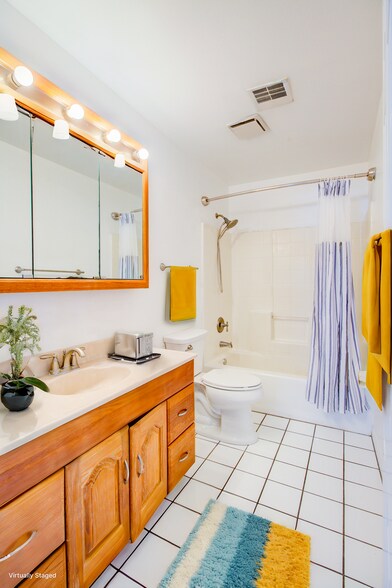 More Photos Of 1308 Wyoming St, Boulder City General Retail For Sale