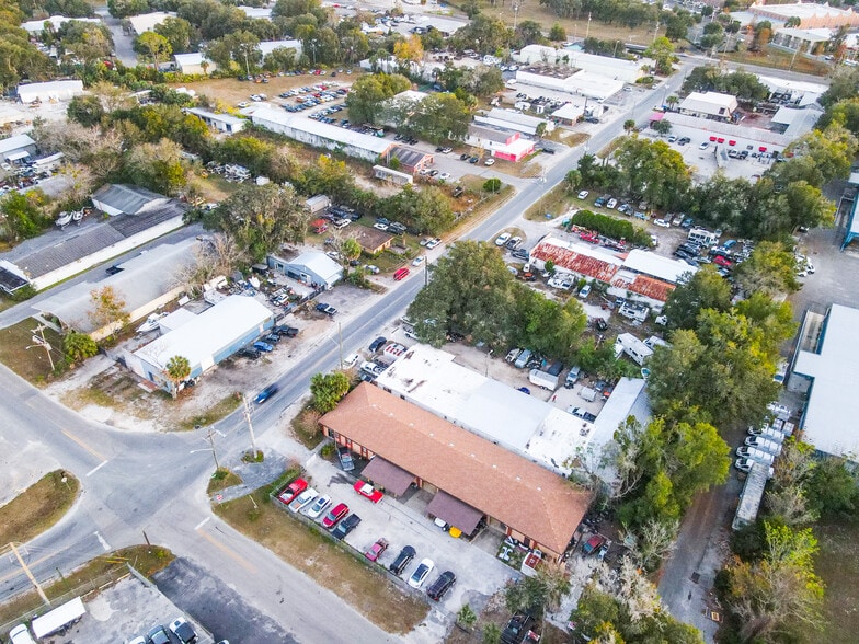 More Photos Of 2604 NE 19th Dr, Gainesville Manufacturing For Sale