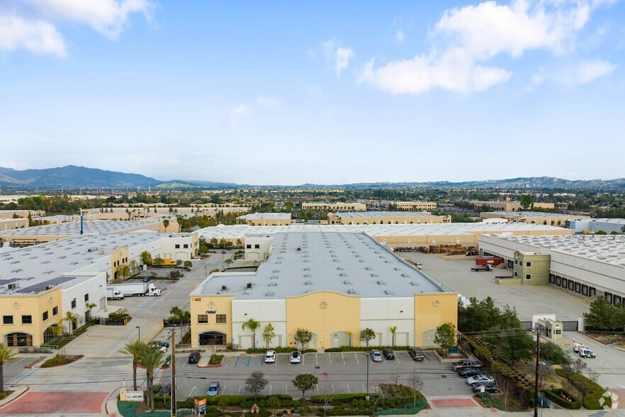 More Photos Of 4832-4850 Azusa Canyon Rd, Irwindale Warehouse For Lease