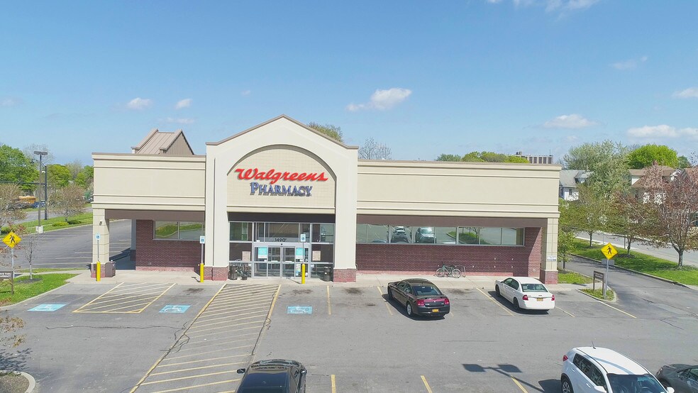 More Photos Of 1490 Lake Ave, Rochester Drugstore For Lease