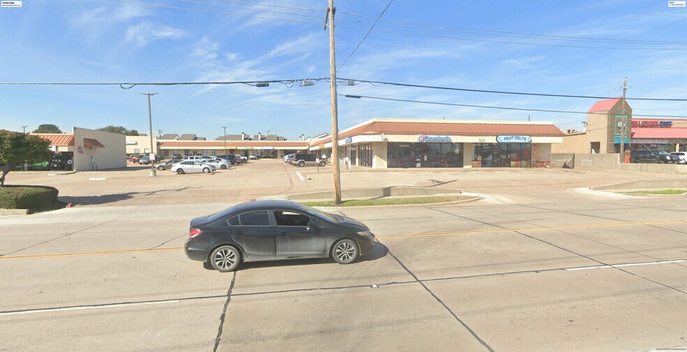 Primary Photo Of 502 S Old Orchard Ln, Lewisville Unknown For Lease