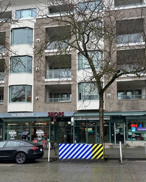 More Photos Of 1835 1st Ave W, Vancouver Apartments For Sale