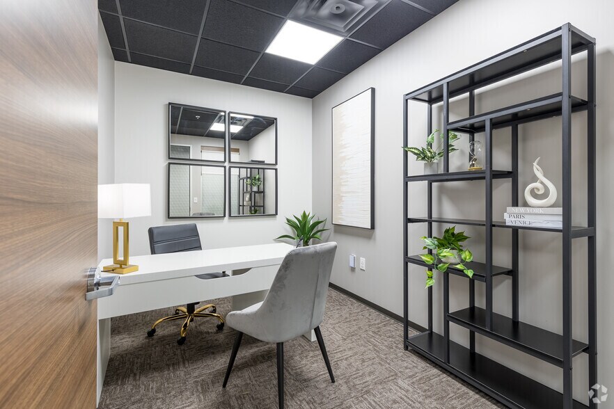 More Photos Of 275 Interstate North Cir SE, Atlanta Coworking Space