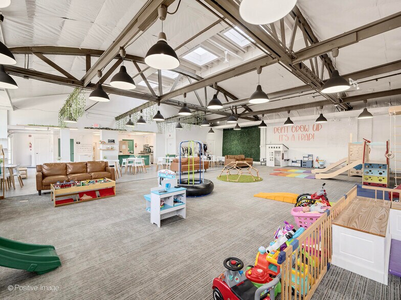 More Photos Of 501-503 Duane St, Glen Ellyn Apartments For Lease