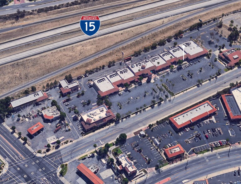 More Photos Of 31712-31724 Casino Dr, Lake Elsinore Unknown For Lease