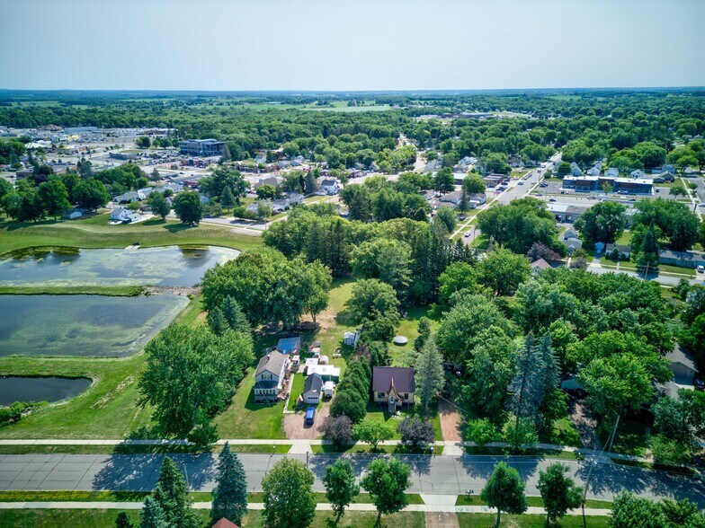 More Photos Of 702 Chestnut Ave, Marshfield Land For Sale