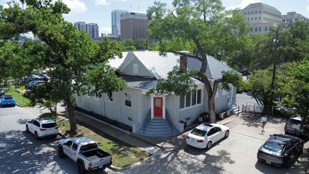 More Photos Of 1205 Rio Grande St, Austin Loft Creative Space For Lease
