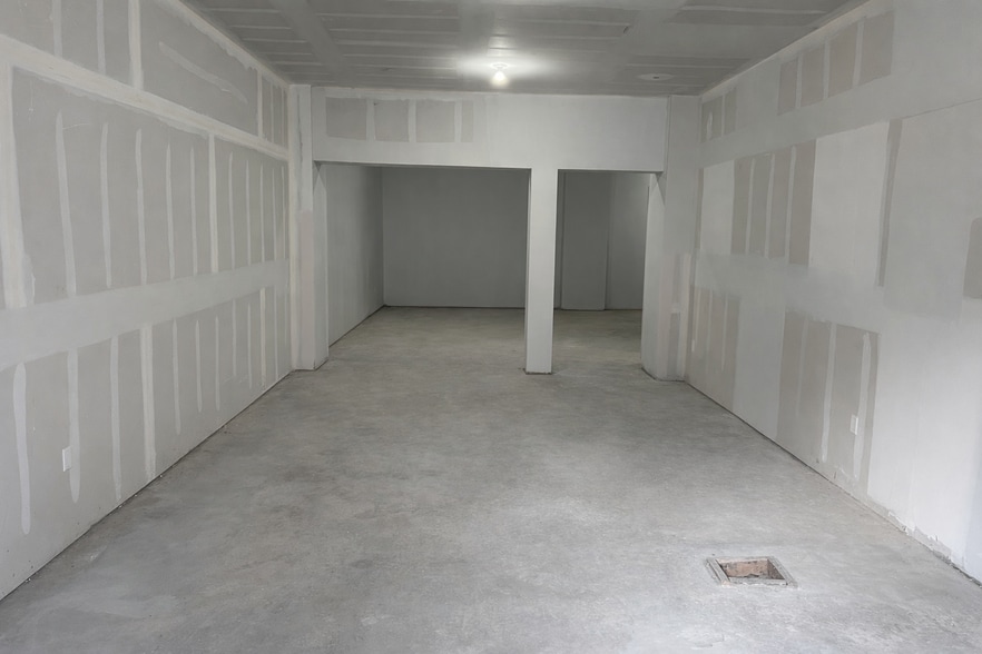 More Photos Of 85 S 6th St, Brooklyn Apartments For Lease