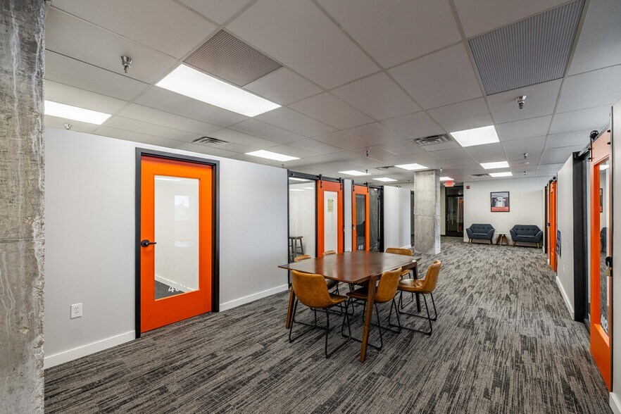 More Photos Of 3200 W Pleasant Run Rd, Lancaster General Retail For Lease