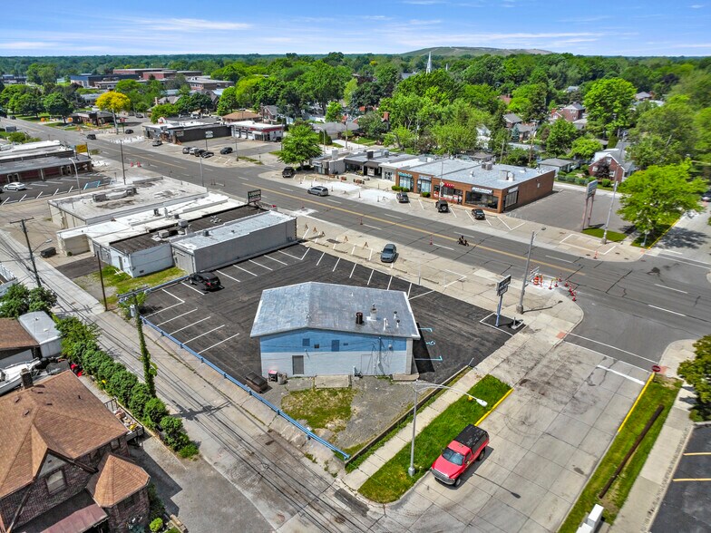 More Photos Of 2225 West Rd, Trenton Research And Development For Lease