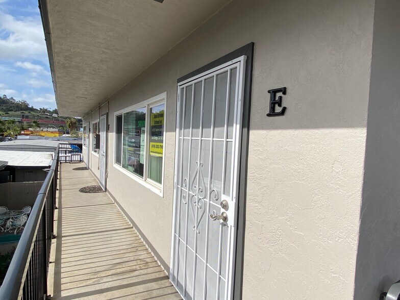 More Photos Of 4455 Twain Ave, San Diego Unknown For Lease